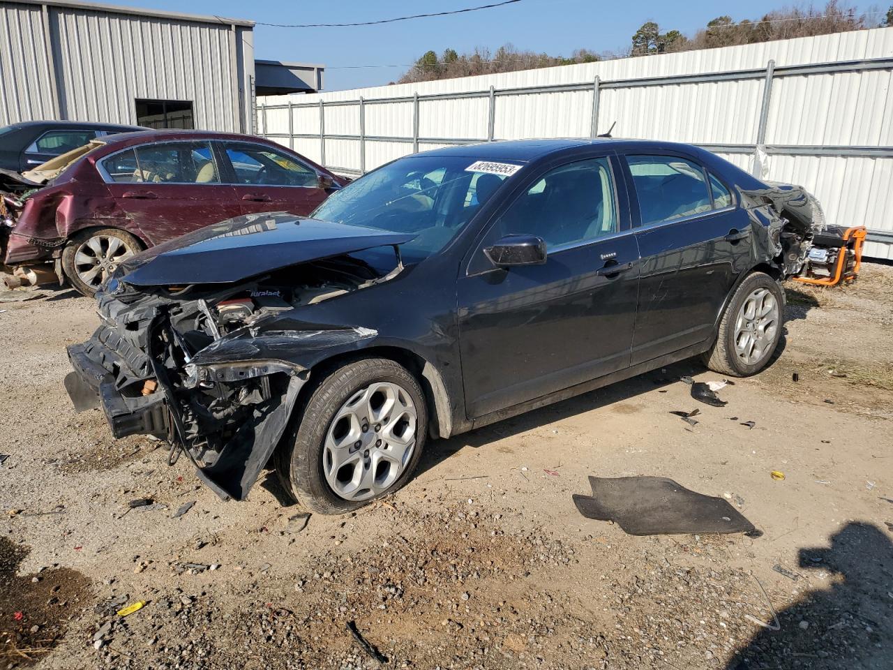 2010 FORD FUSION SE car image