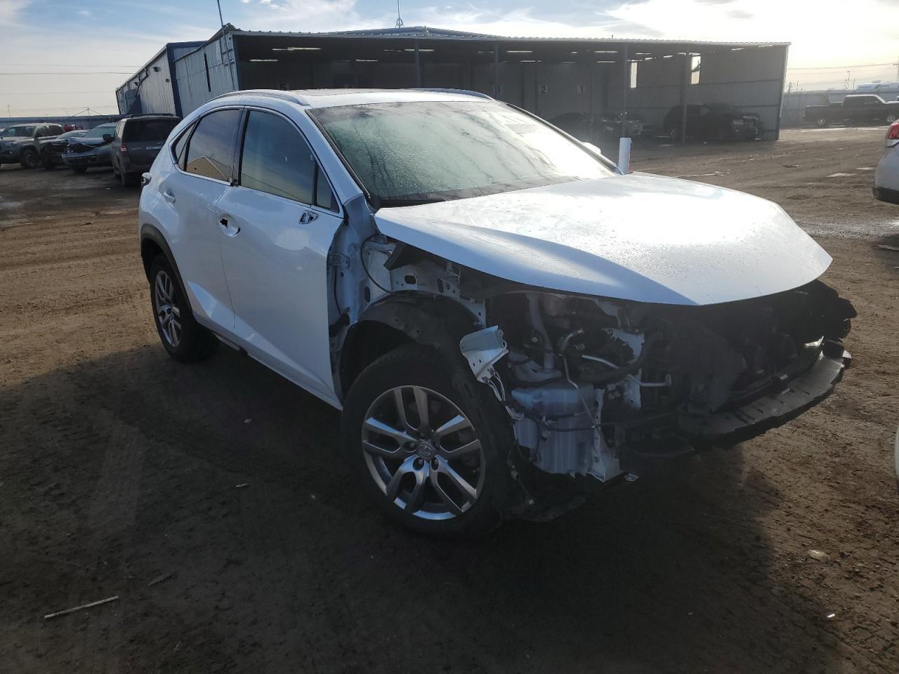2016 LEXUS NX 200T BA - Фото 4