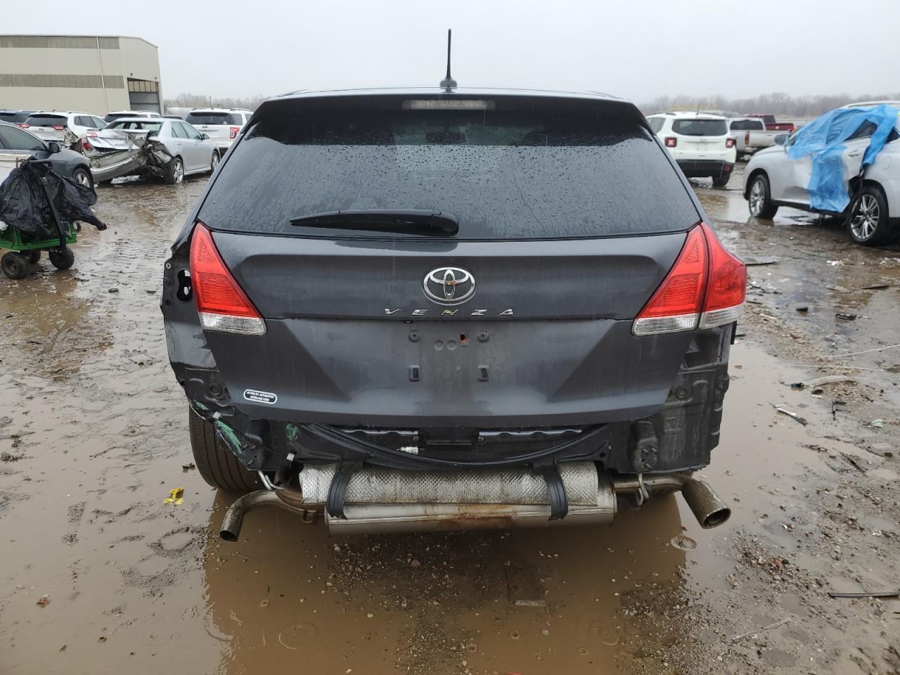 2011 TOYOTA VENZA - Фото 6
