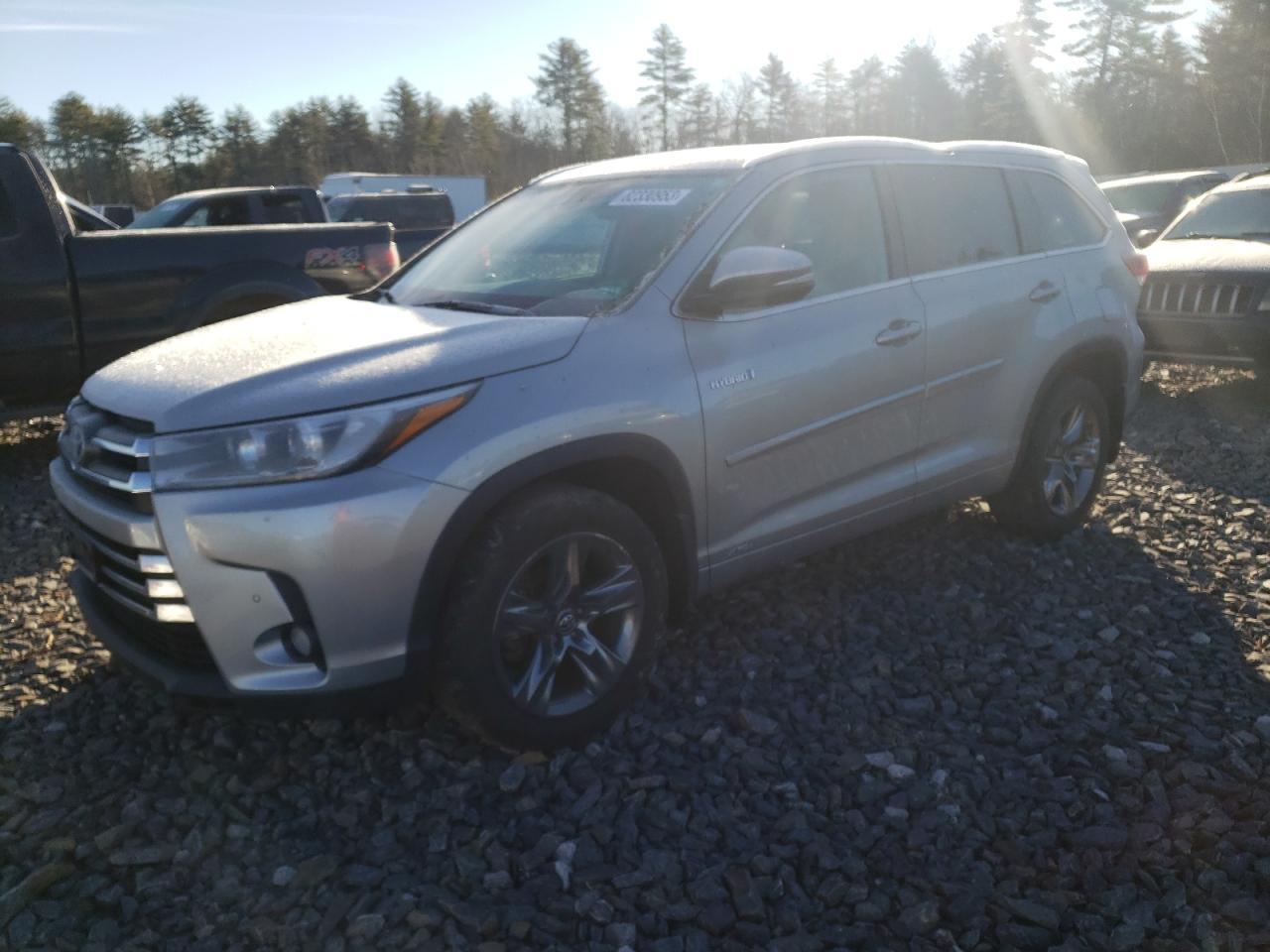 2018 TOYOTA HIGHLANDER