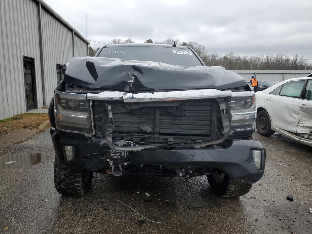 2017 CHEVROLET SILVERADO - Image 5