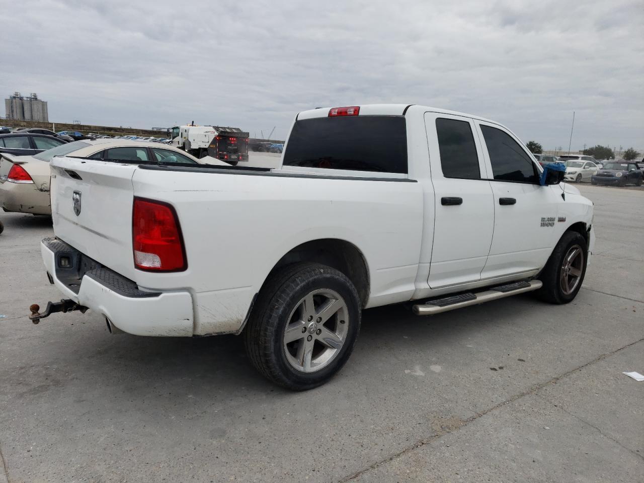 2018 RAM 1500 ST - Image 3