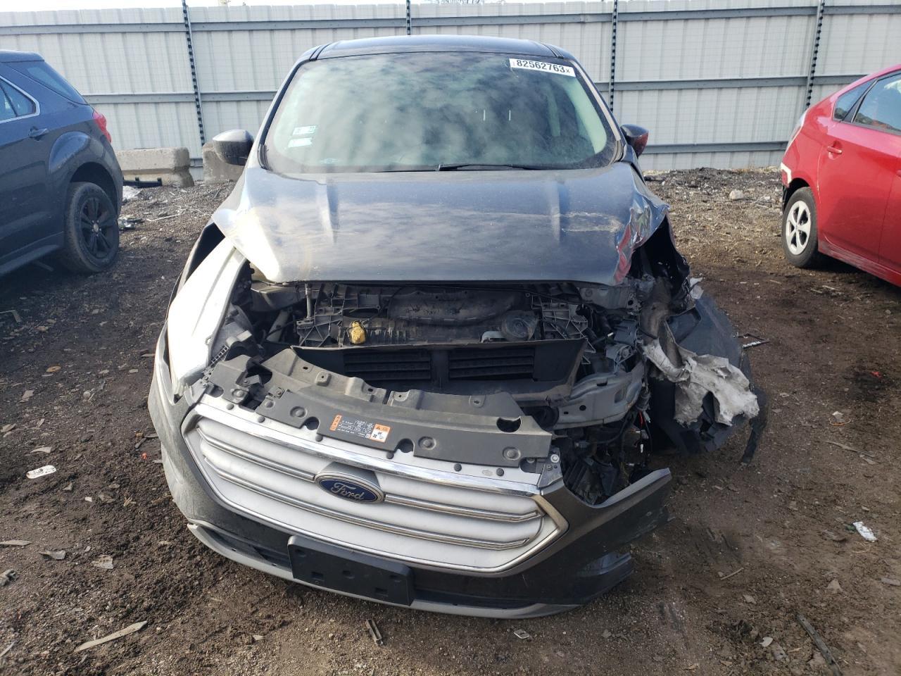 2017 FORD ESCAPE SE - Image 5