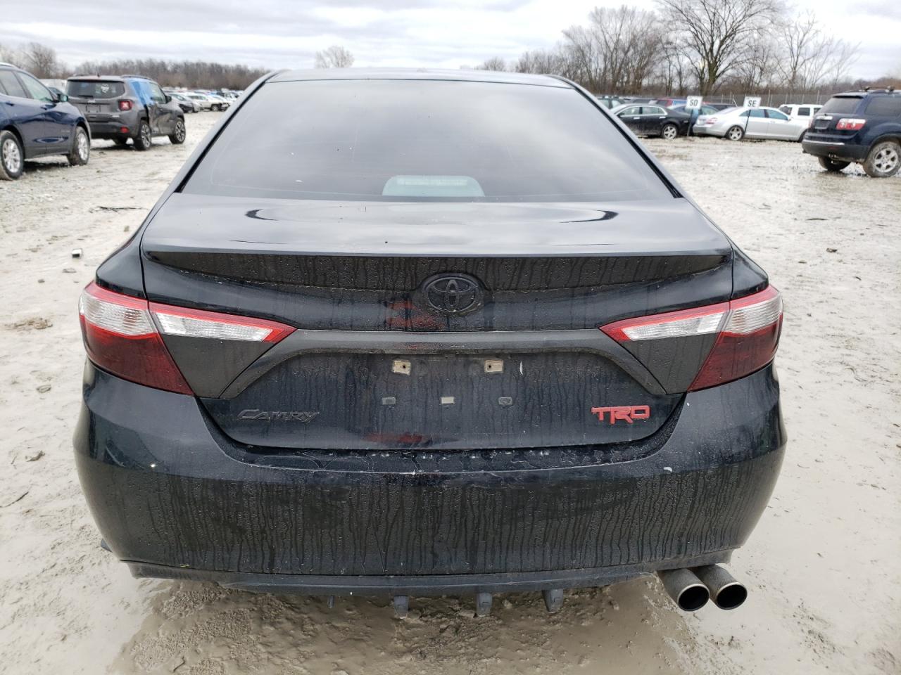 2016 TOYOTA CAMRY LE - Image 6