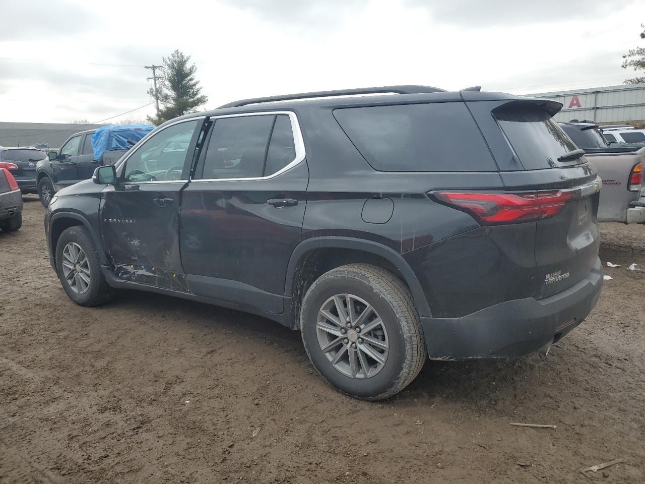 2018 CHEVROLET TRAVERSE L - Image 2