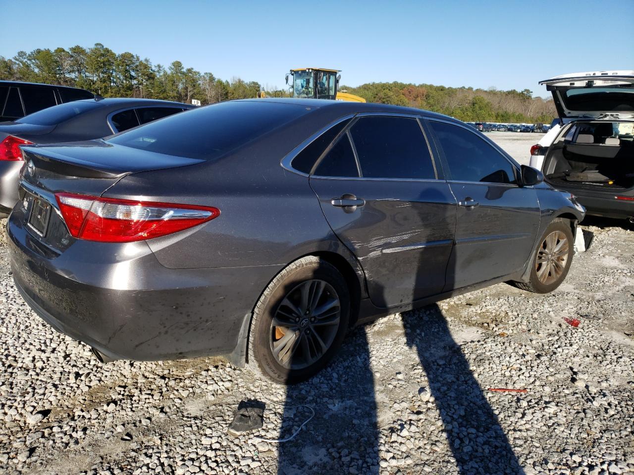 2017 TOYOTA CAMRY LE - Image 3