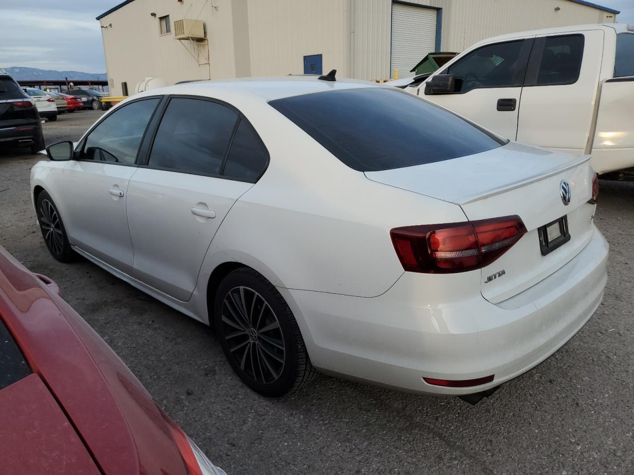 2016 VOLKSWAGEN JETTA SPOR - Image 2