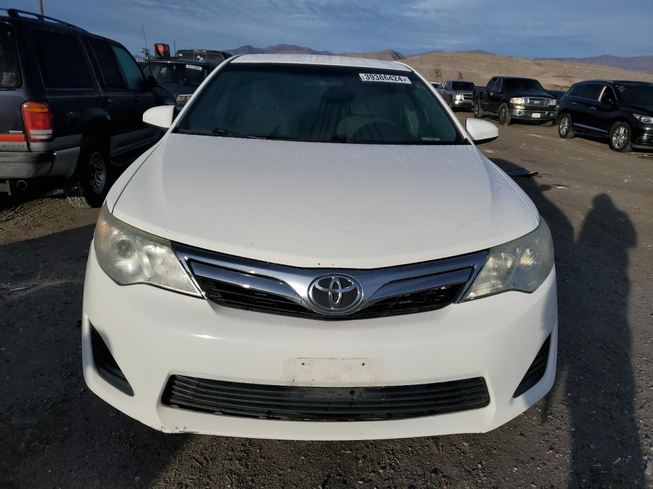 2014 TOYOTA CAMRY L - Image 5