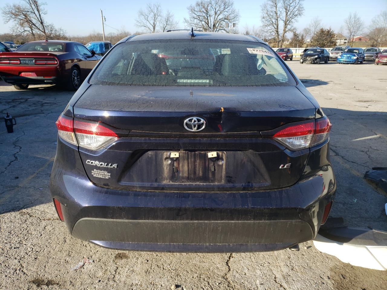 2022 TOYOTA COROLLA LE - Фото 6