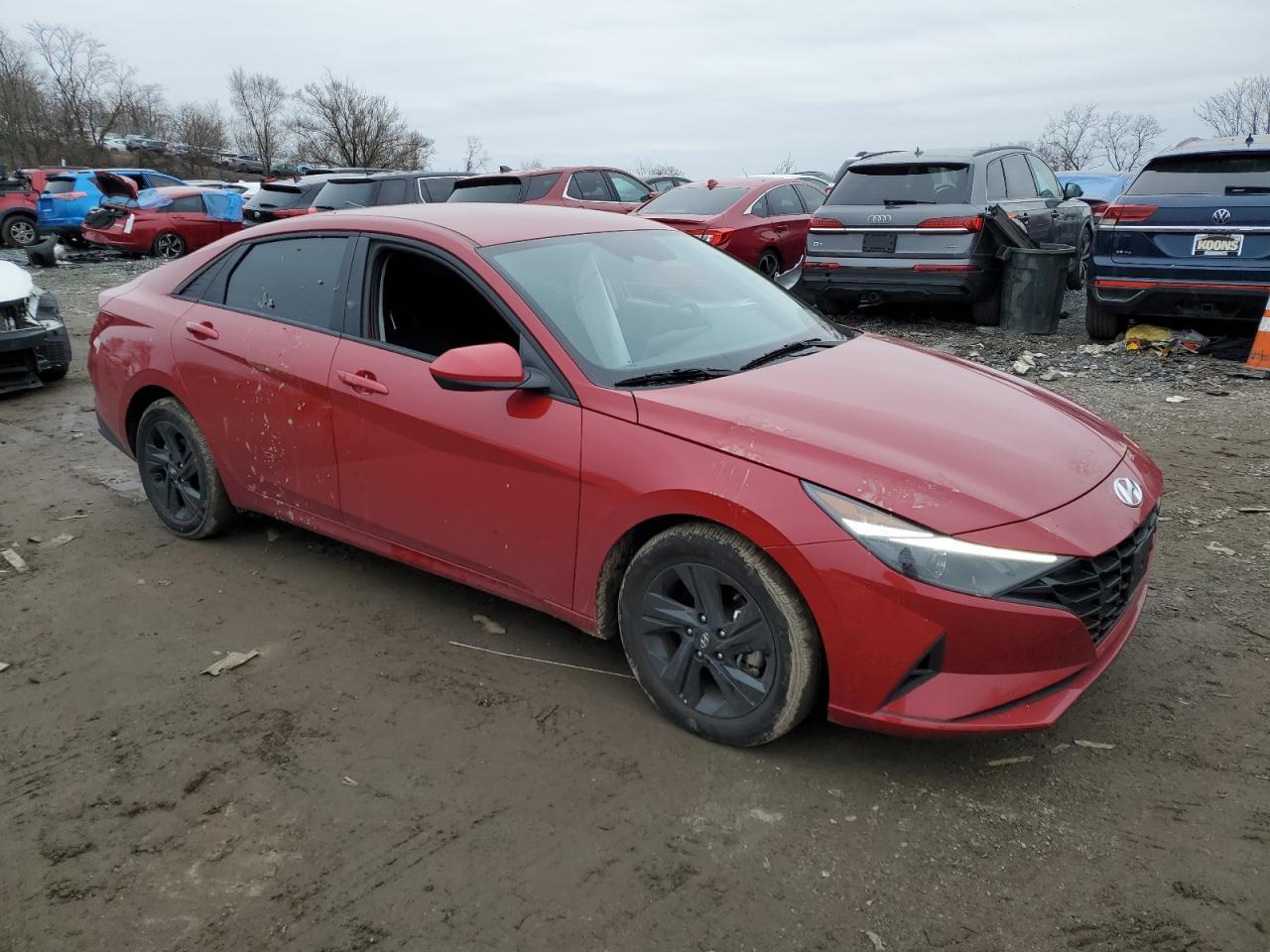 2023 HYUNDAI ELANTRA SE - Image 4
