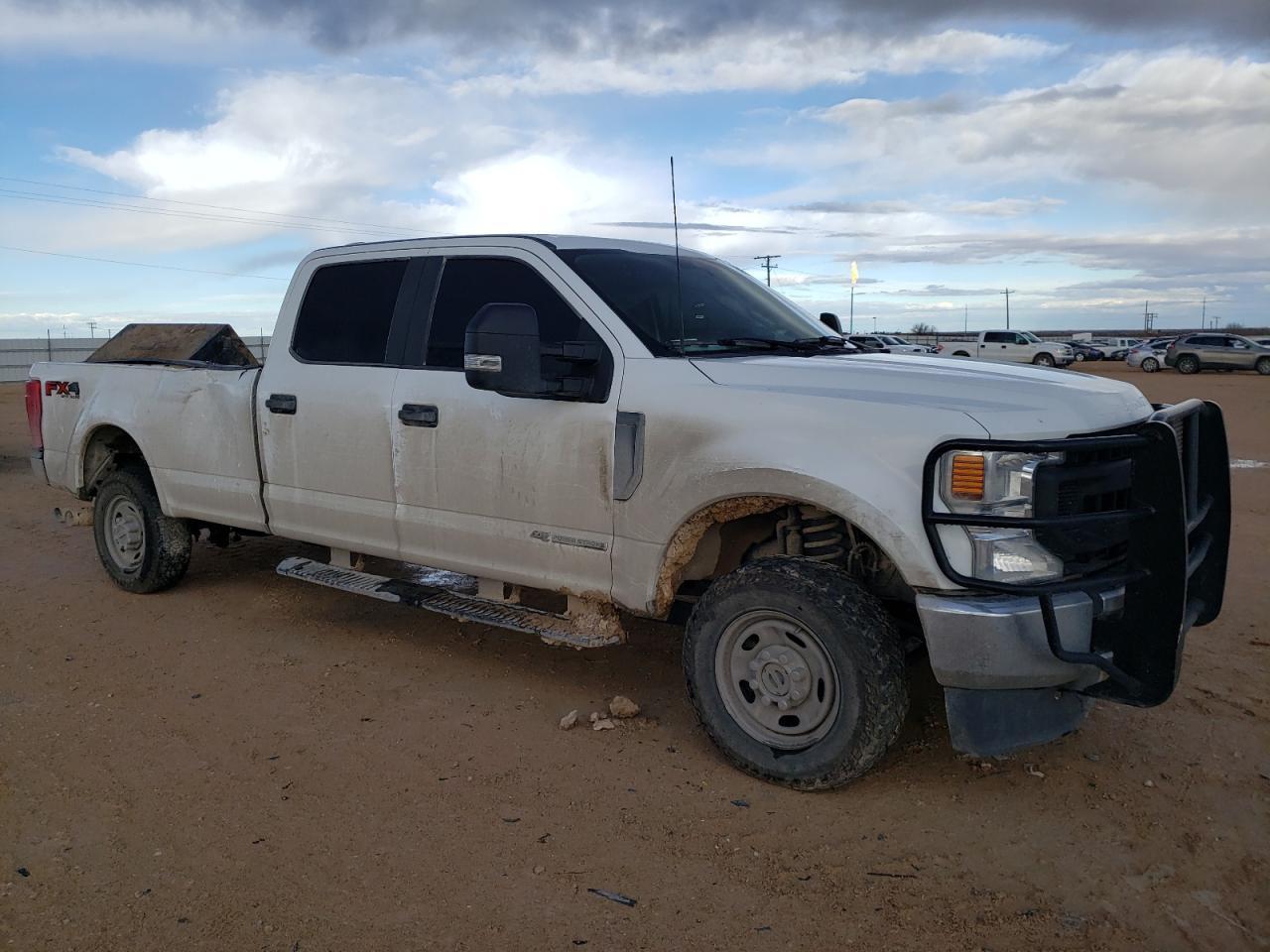 2022 FORD F250 SUPER - Image 4