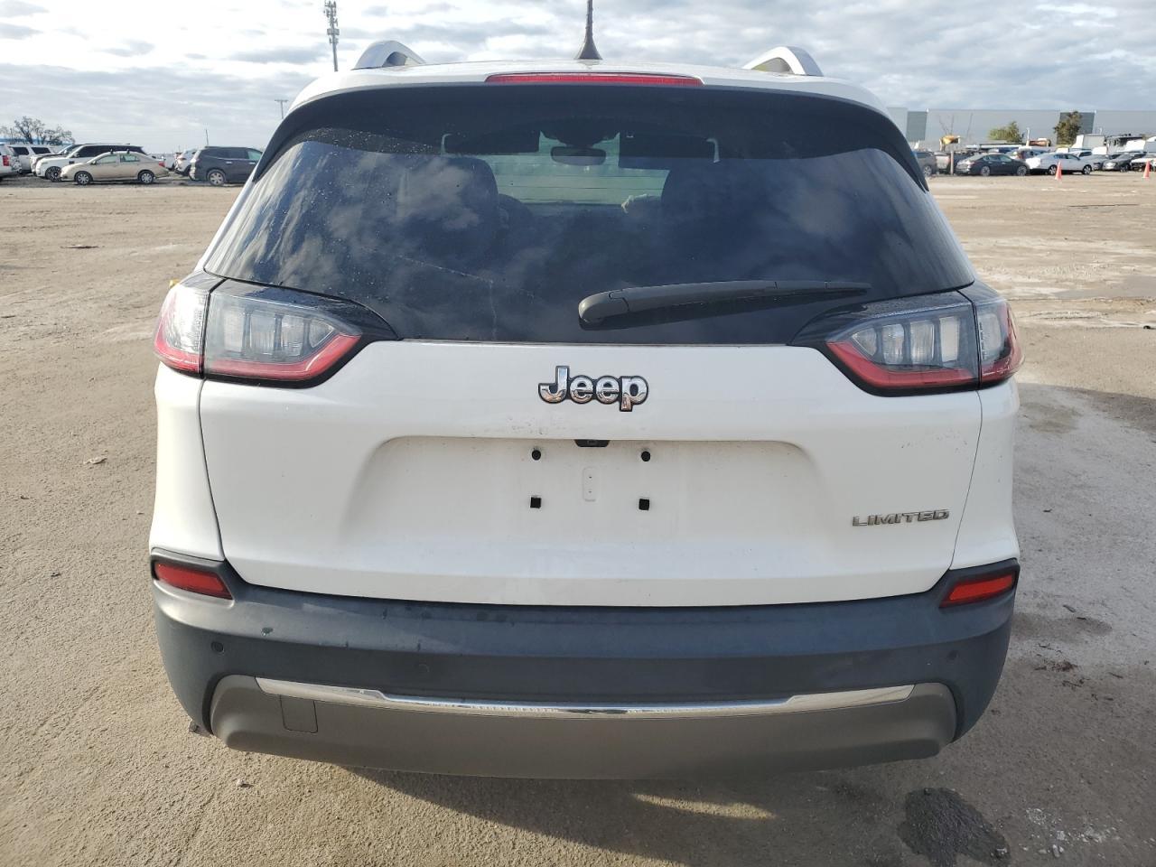 2019 JEEP CHEROKEE L - Image 6