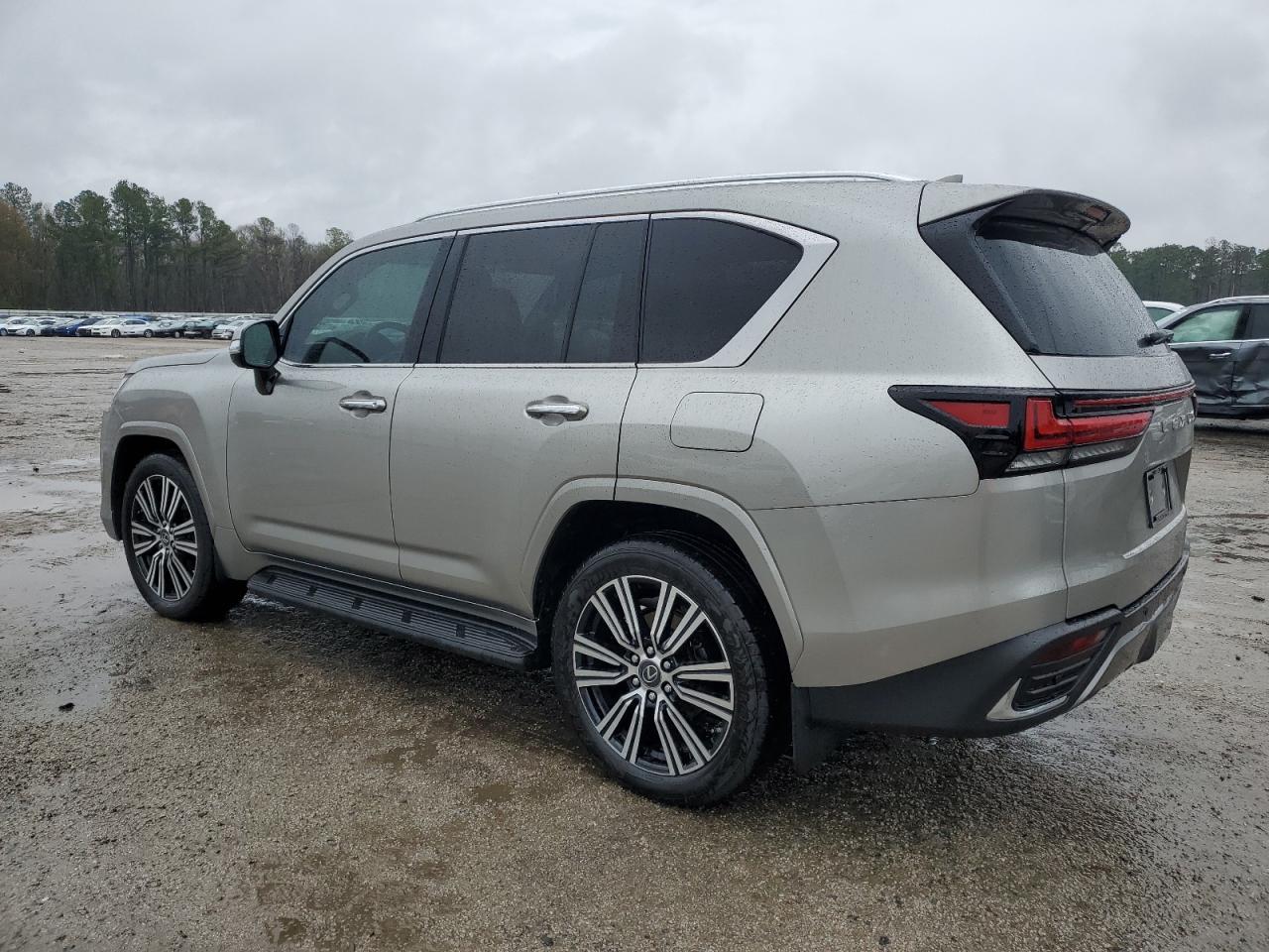 2023 LEXUS LX 600 BAS - Image 2