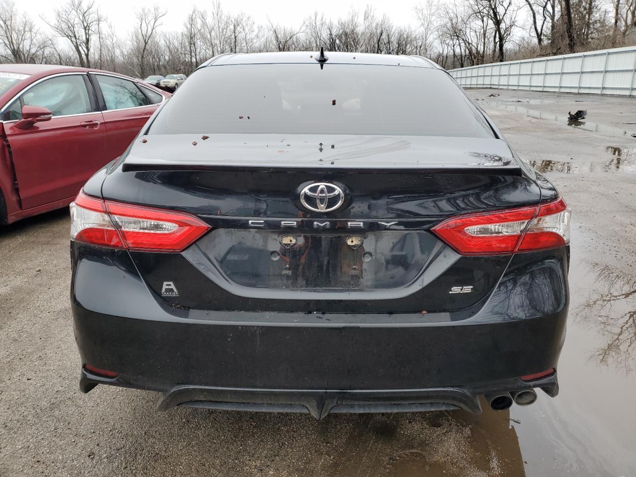 2020 TOYOTA CAMRY SE - Image 6