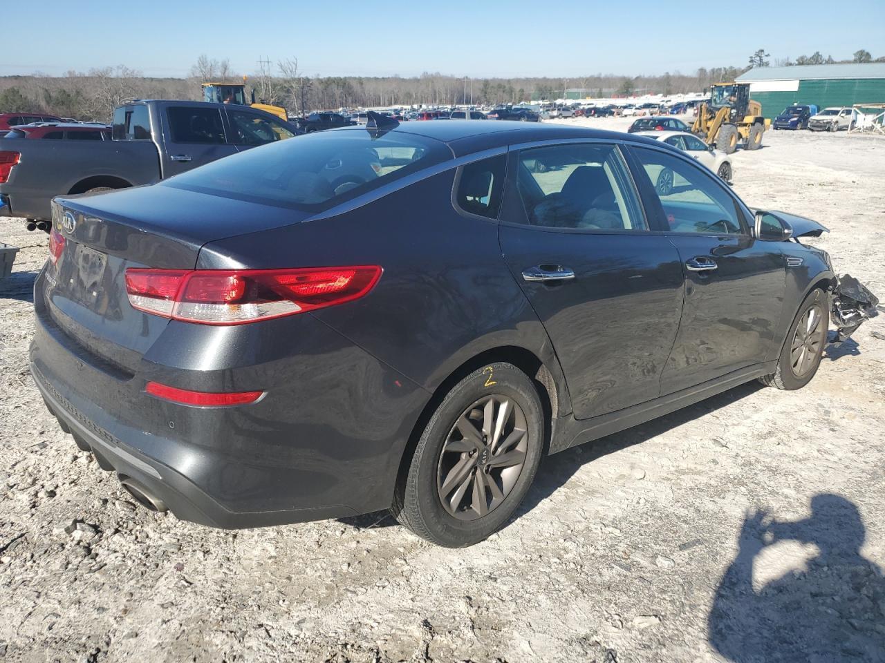 2020 KIA OPTIMA LX - Фото 3