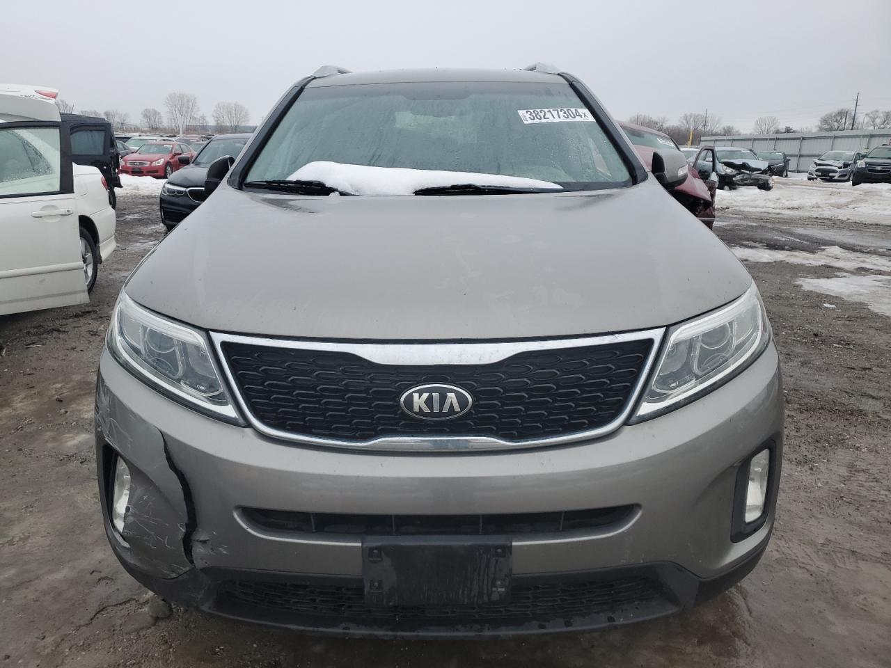 2015 KIA SORENTO LX - Image 5
