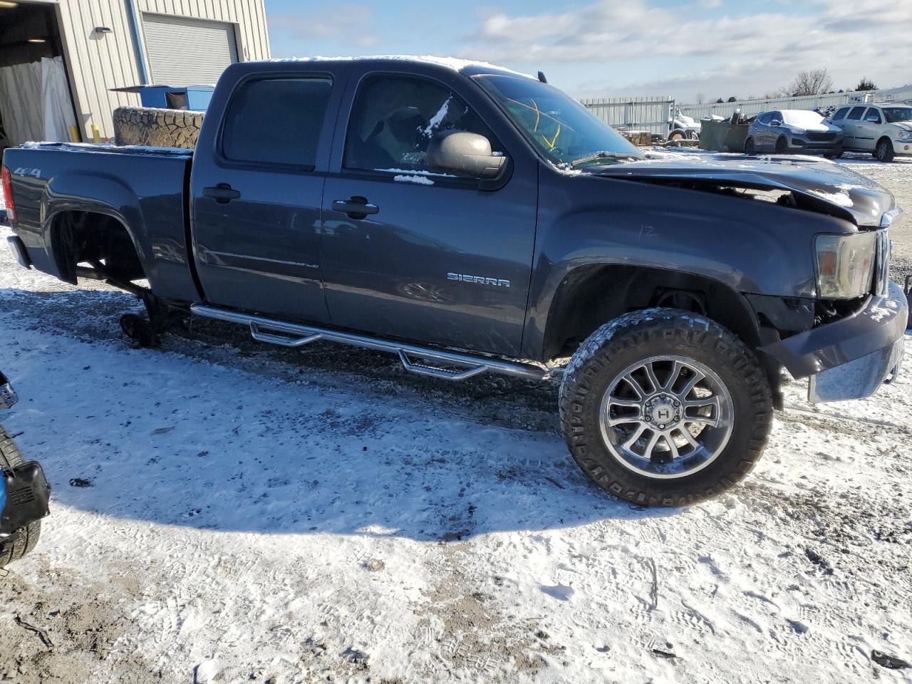 2011 GMC SIERRA K15 - Фото 4