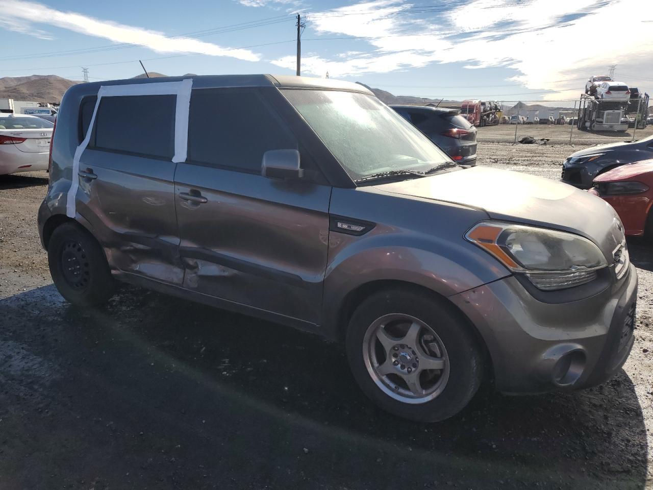2013 KIA SOUL - Image 4