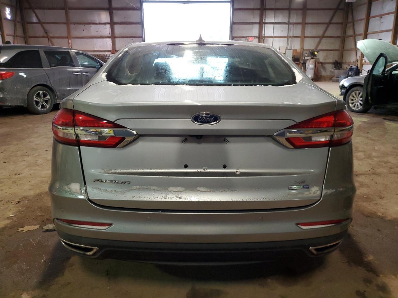 2020 FORD FUSION SE - Фото 6