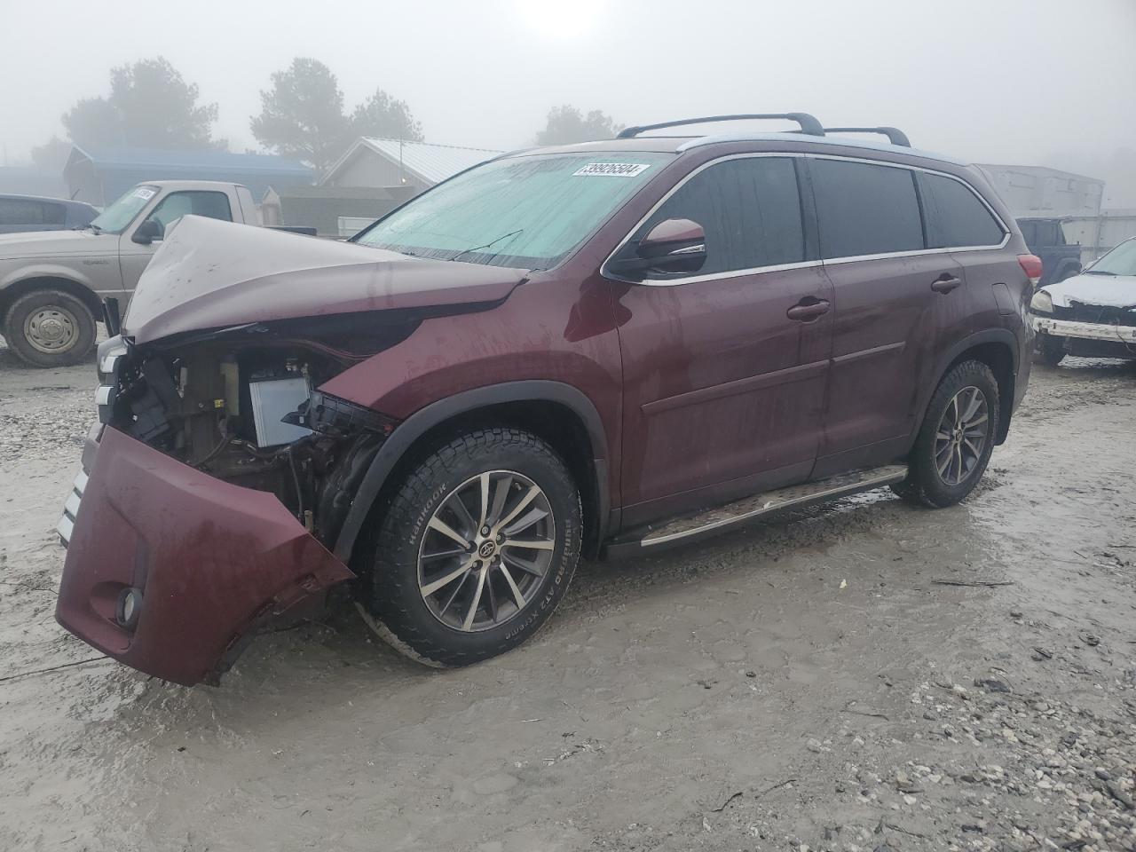 2019 TOYOTA HIGHLANDER car image