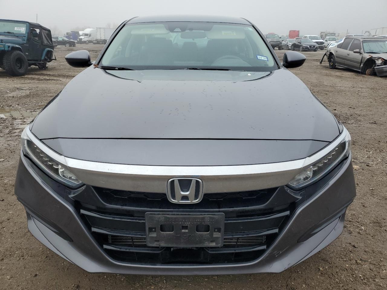 2018 HONDA ACCORD LX - Image 5