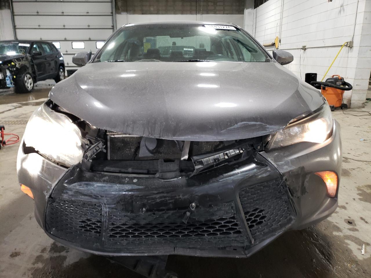 2016 TOYOTA CAMRY LE - Image 5