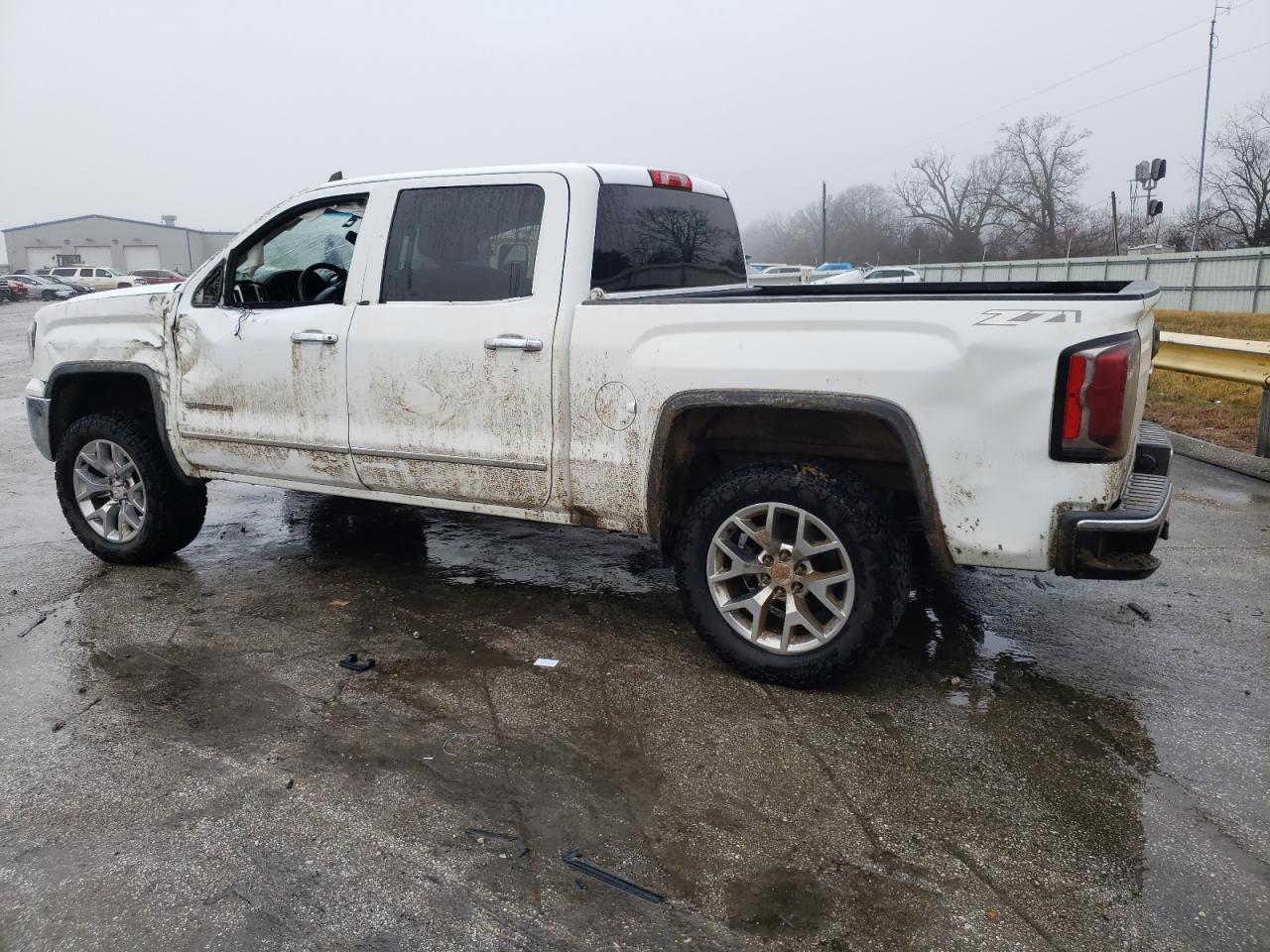 2018 GMC SIERRA K15 - Image 2
