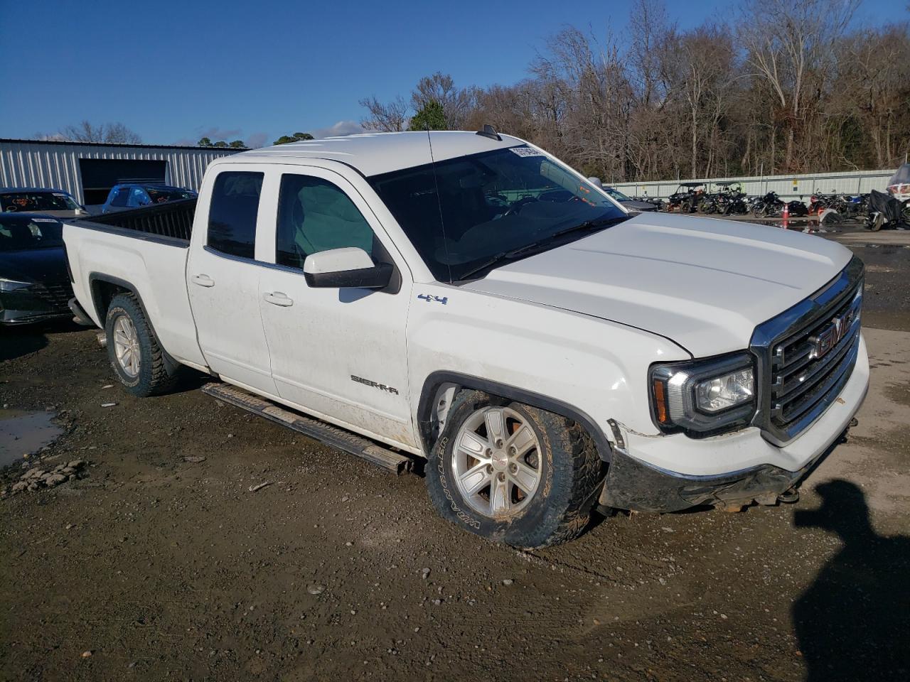 2017 GMC SIERRA K15 - Image 4