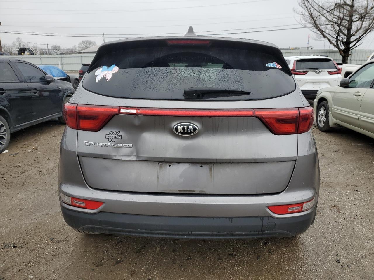 2017 KIA SPORTAGE L - Image 6