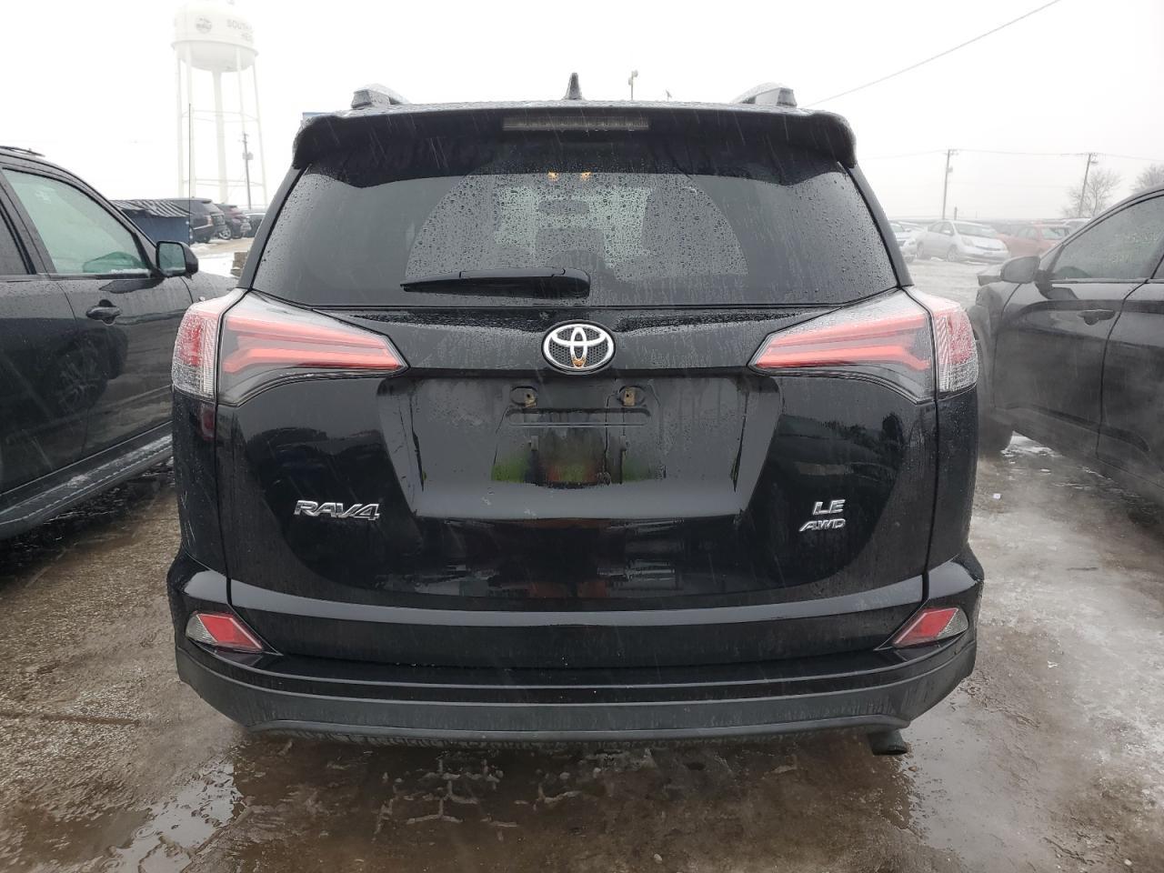 2016 TOYOTA RAV4 LE - Image 6