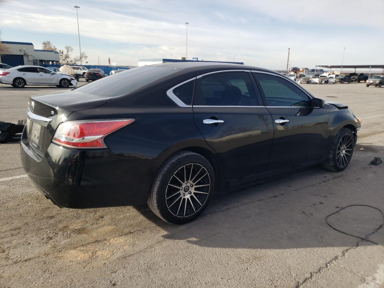 2015 NISSAN ALTIMA 2.5 - Фото 3