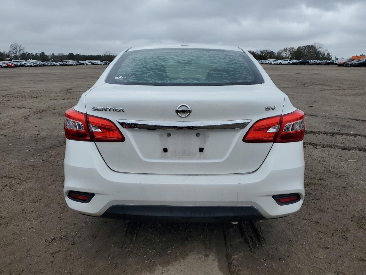 2018 NISSAN SENTRA S - Фото 6