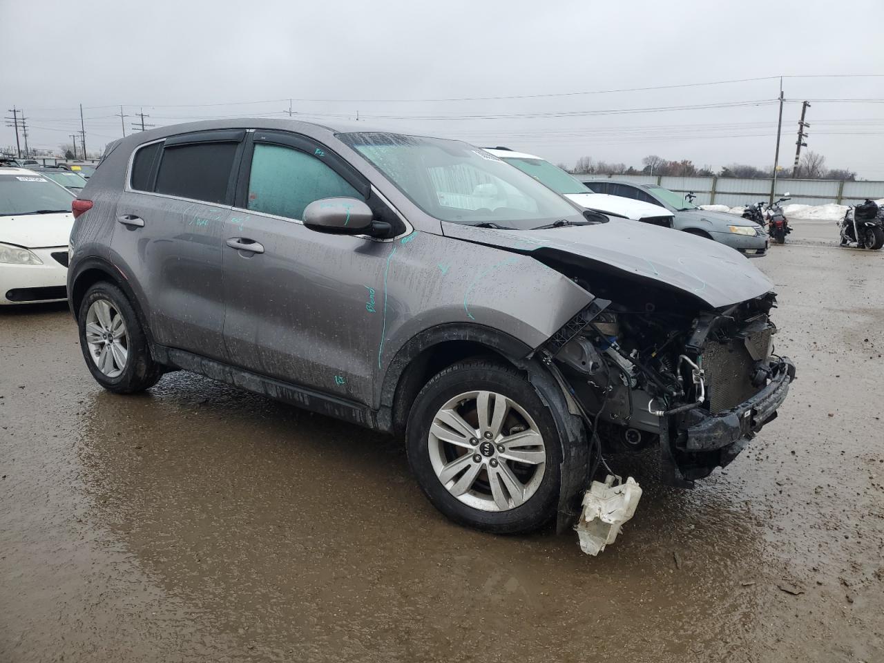 2017 KIA SPORTAGE L - Image 4