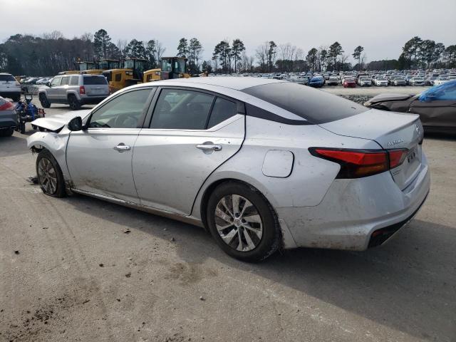 2022 Nissan Altima S - Image 2