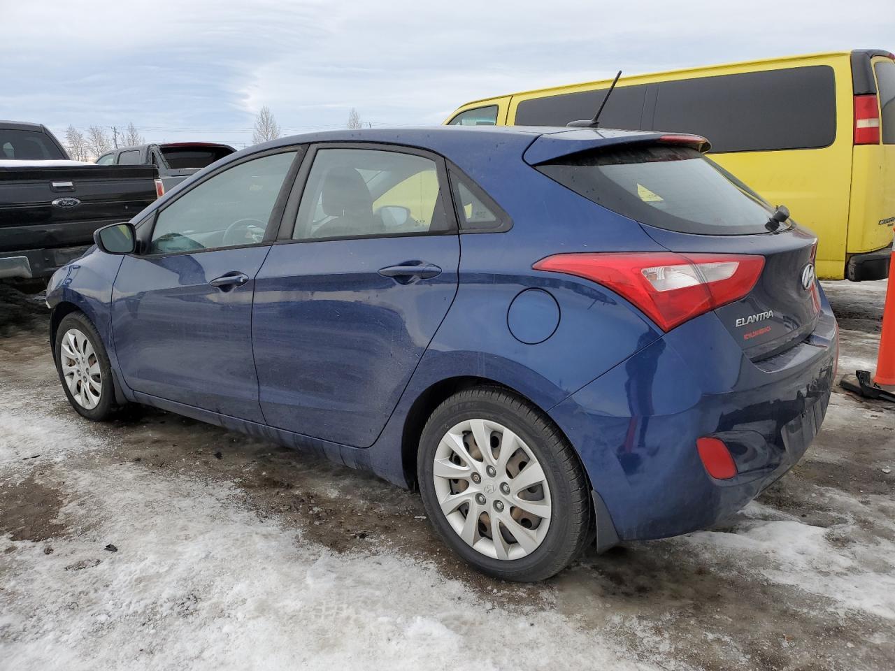 2013 HYUNDAI ELANTRA GT - Image 2