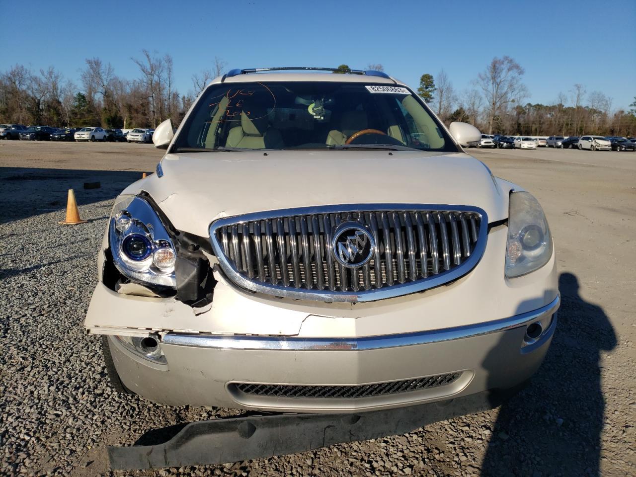 2011 BUICK ENCLAVE CX - Image 5