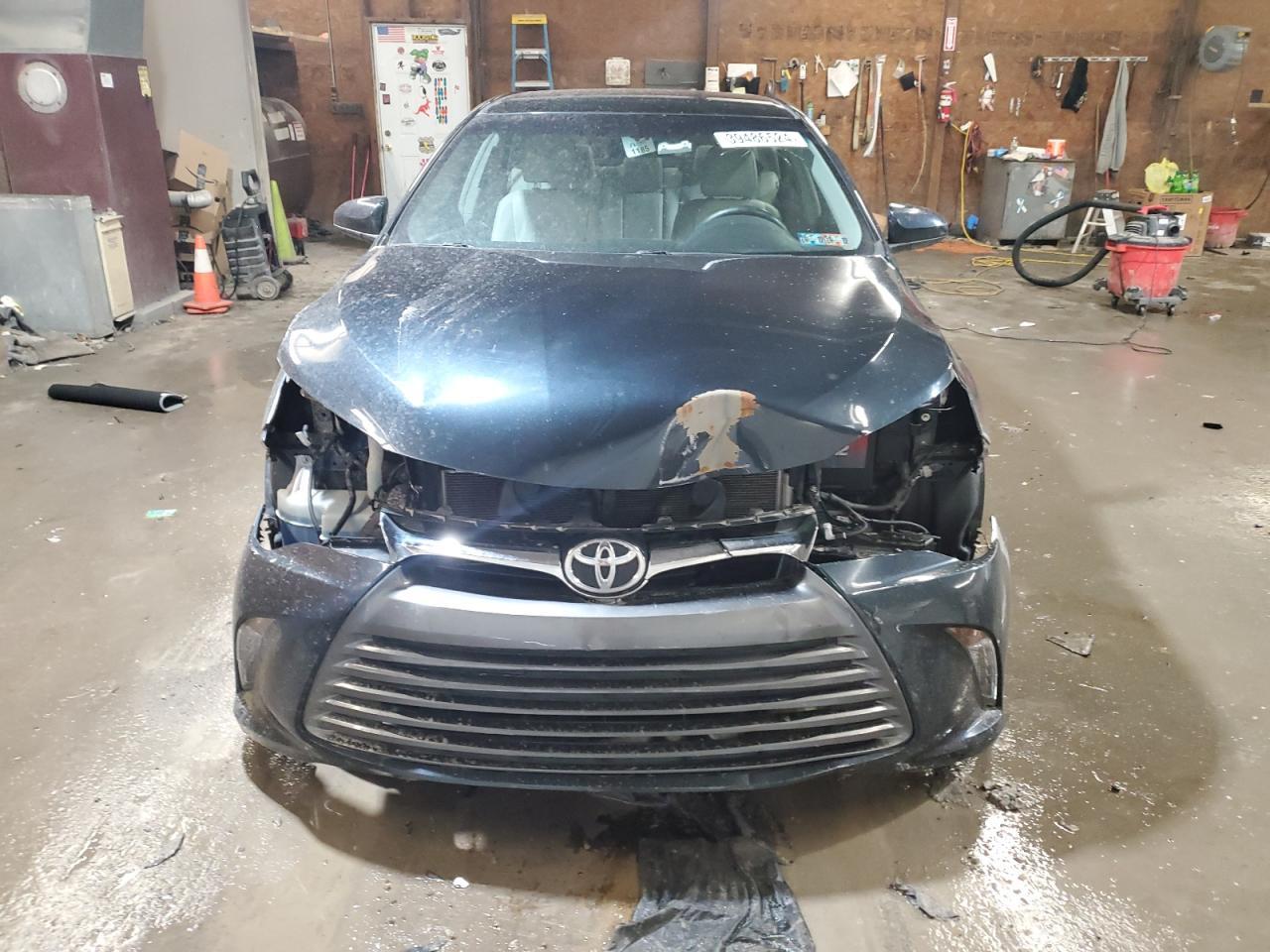 2015 TOYOTA CAMRY LE - Image 5
