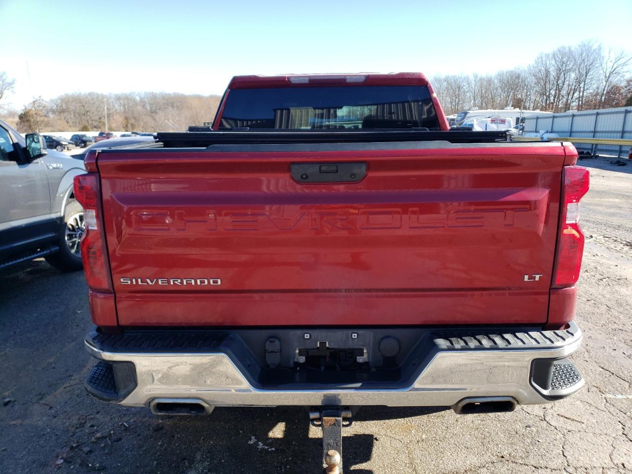 2019 CHEVROLET SILVERADO - Фото 6