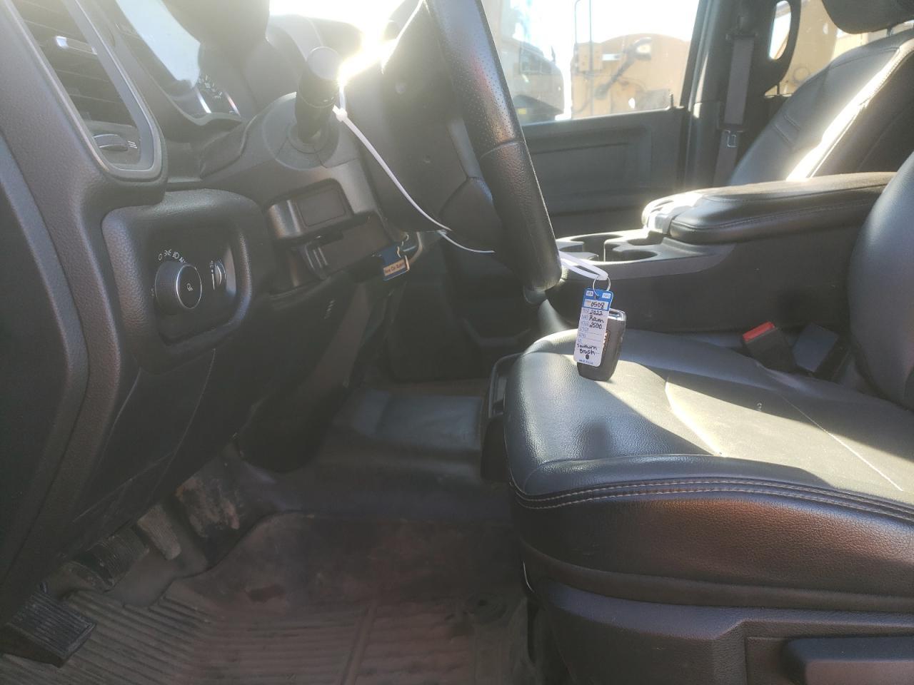 2022 RAM 2500 TRADE - Image 7