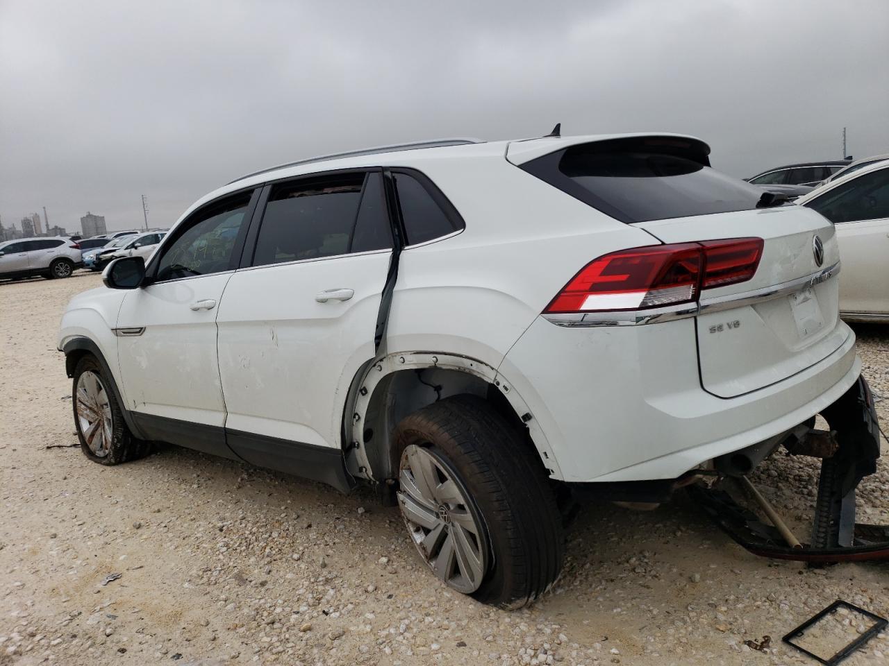 2022 VOLKSWAGEN ATLAS CROS - Фото 2