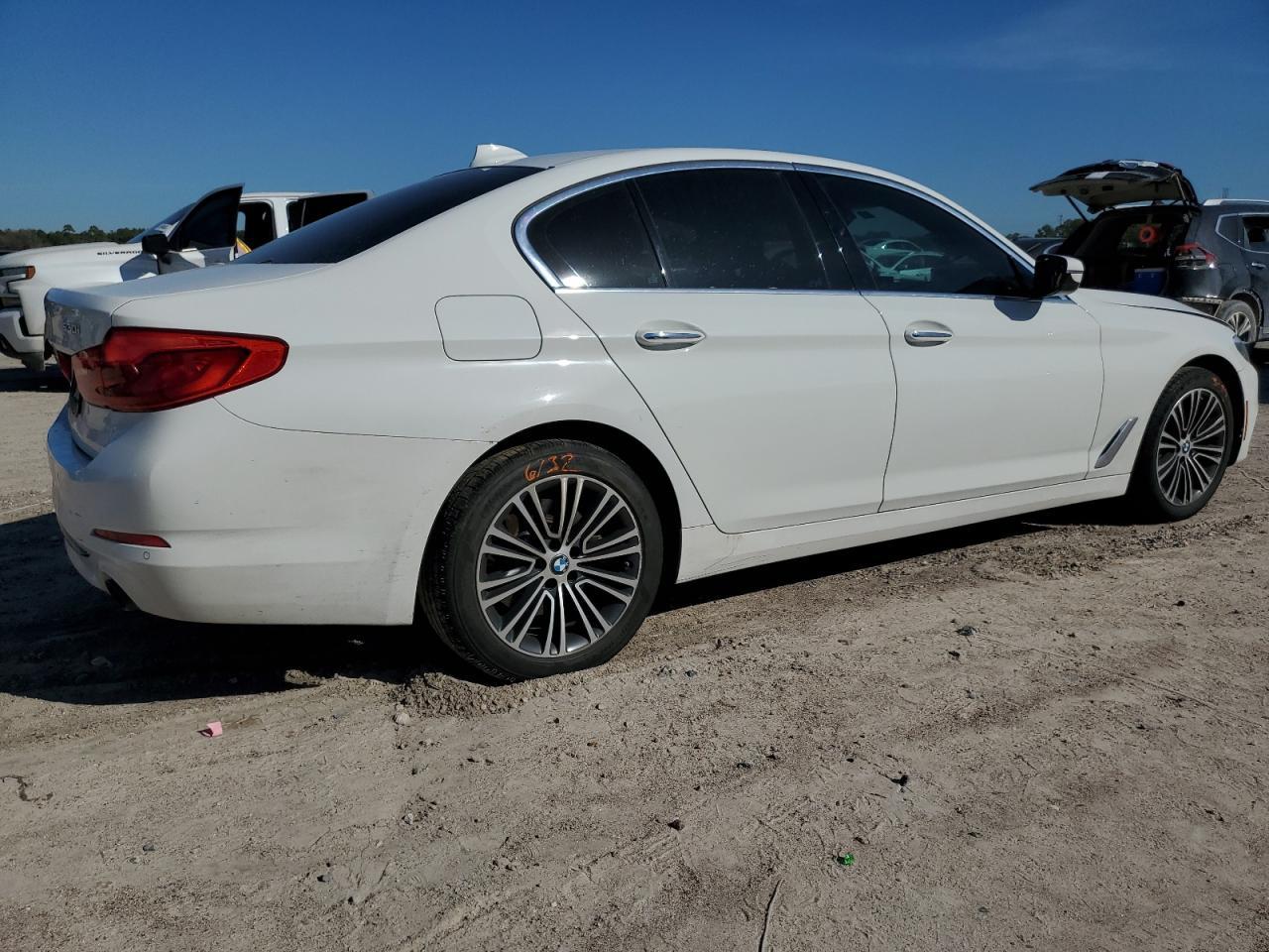 2018 BMW 530 I - Image 3