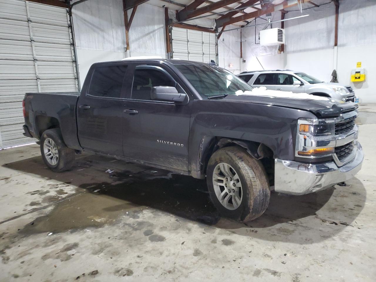 2016 CHEVROLET SILVERADO - Image 4