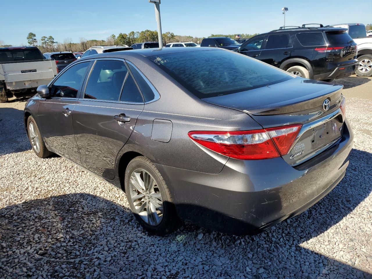 2016 TOYOTA CAMRY LE - Image 2