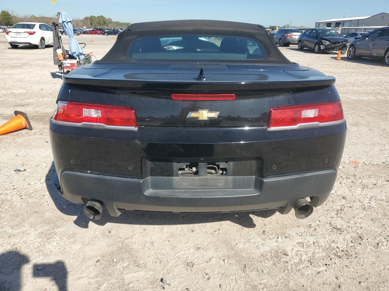 2015 CHEVROLET CAMARO LT - Image 6