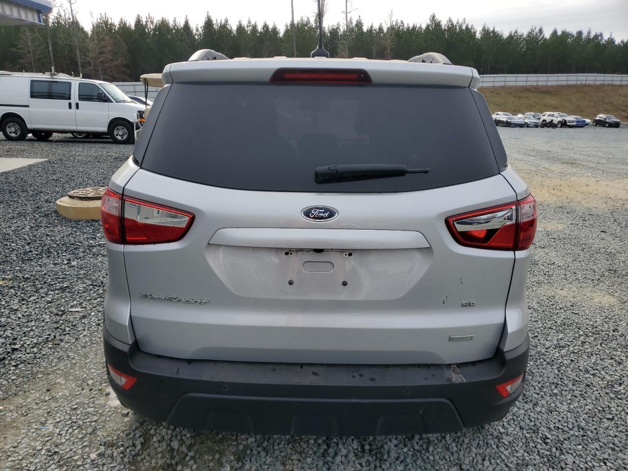 2020 FORD ECOSPORT S - Фото 6