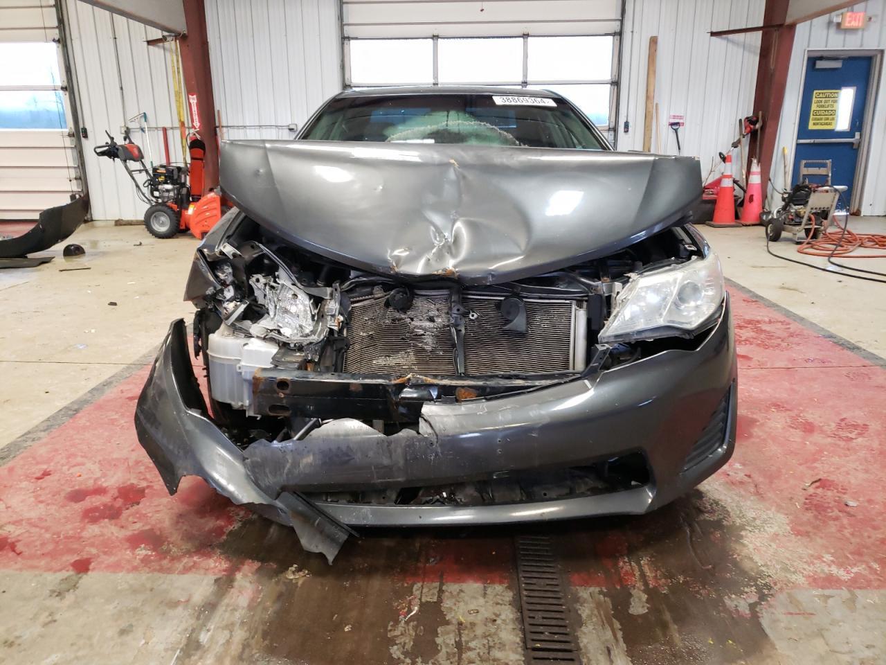 2014 TOYOTA CAMRY L - Фото 5