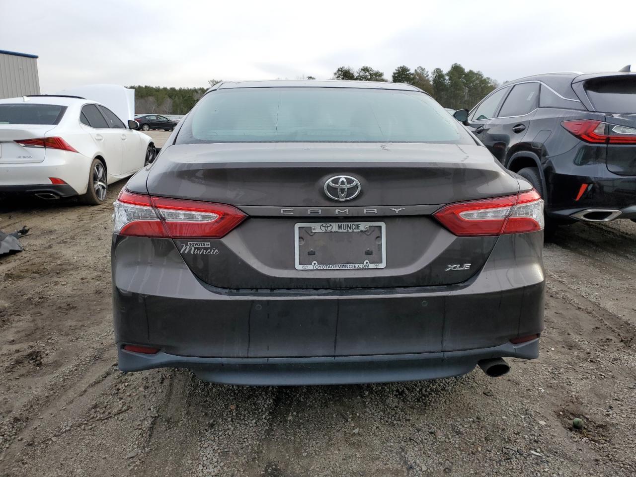 2018 TOYOTA CAMRY L - Image 6