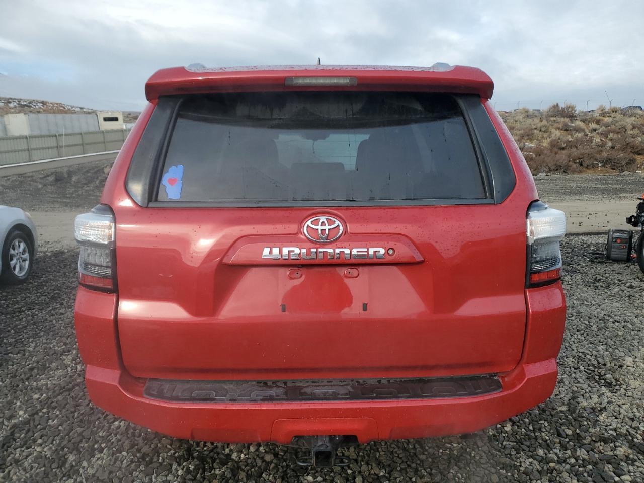 2017 TOYOTA 4RUNNER SR - Image 6