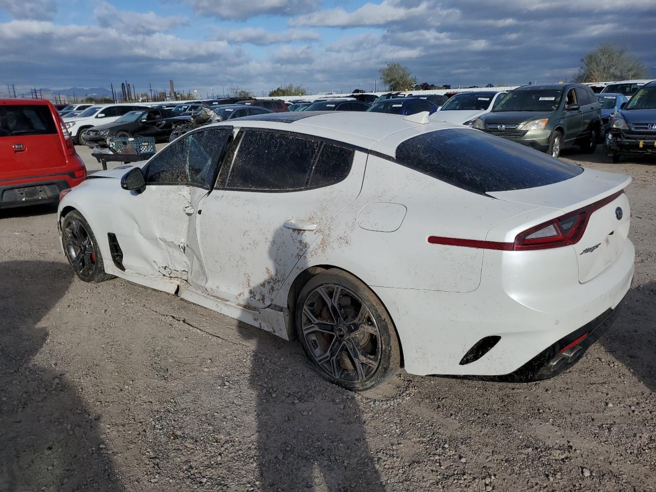 2019 KIA STINGER GT - Фото 2