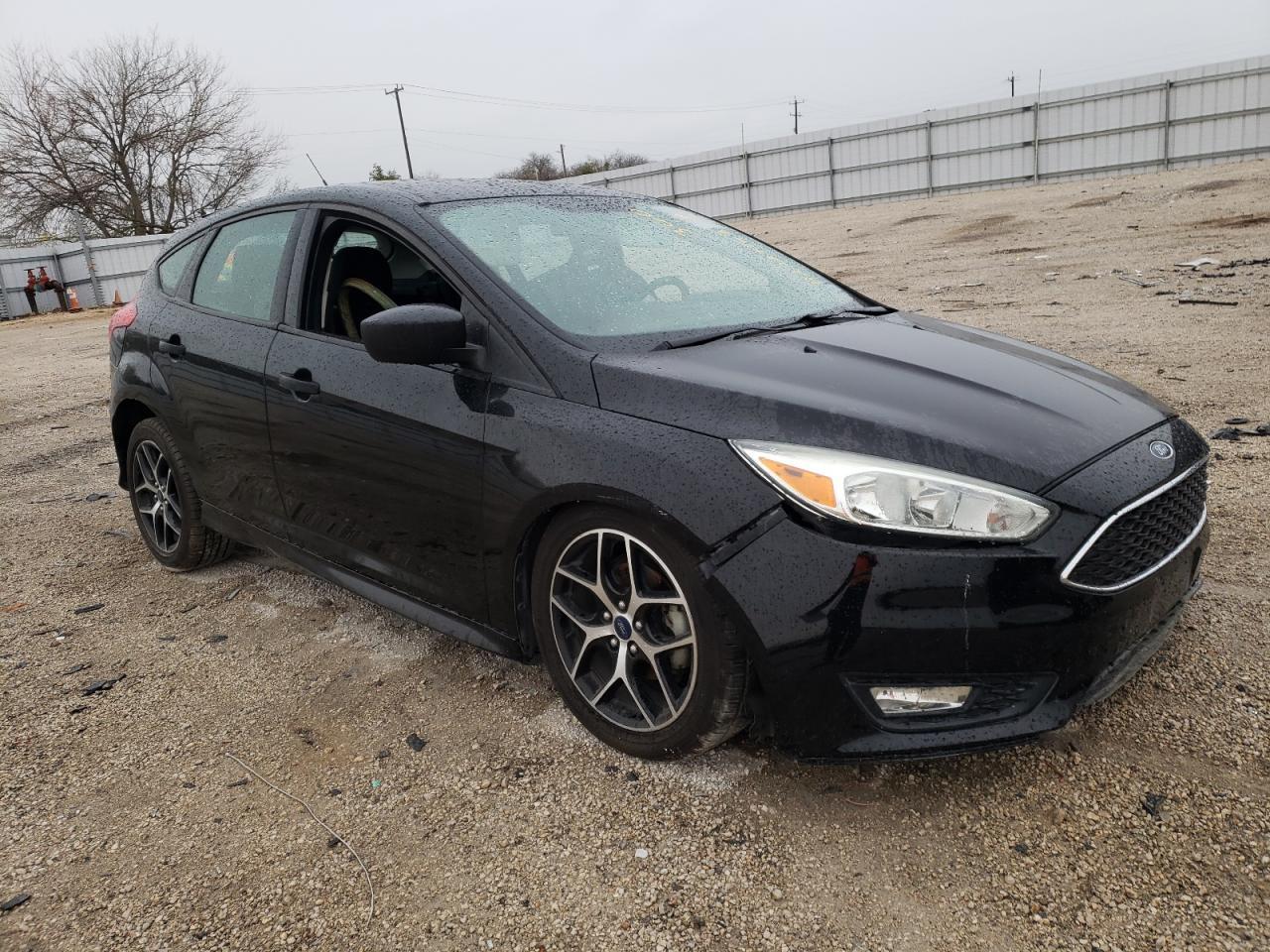 2016 FORD FOCUS SE - Image 4